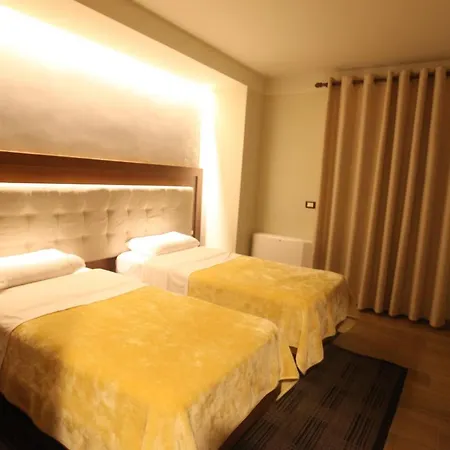 Otel Alpin Llogara Dukat