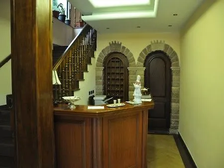 Alpin Llogara 4* Dukat