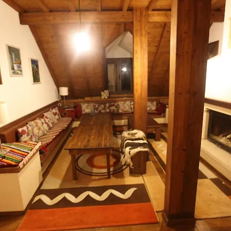 Alpin Llogara Hotel Dukat