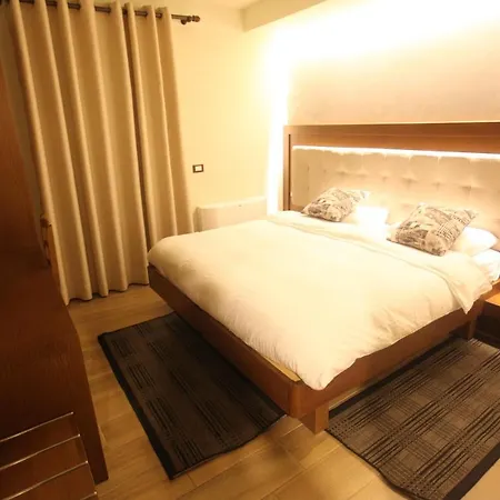 Hotel Alpin Llogara Dukat