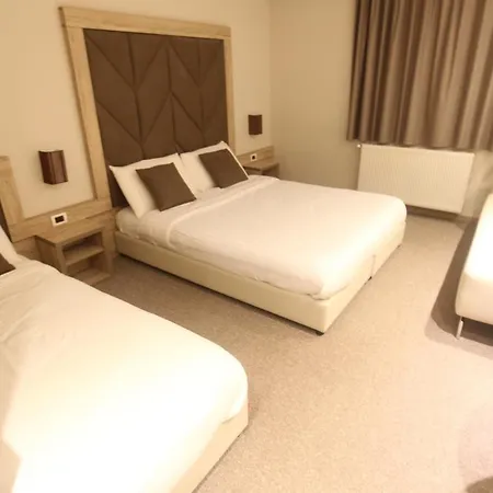 Hotel Alpin Llogara Dukat