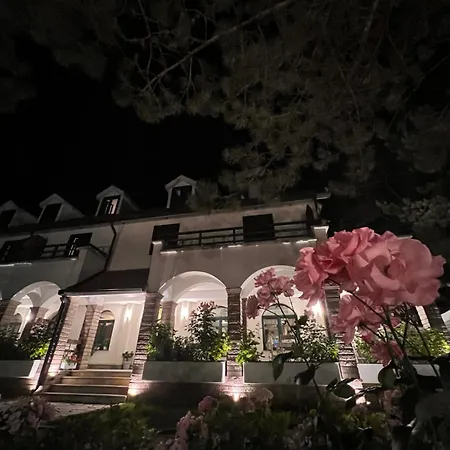 Hotel Alpin Llogara Dukat