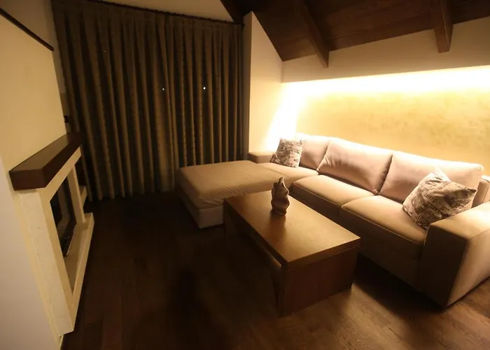 Alpin Llogara Otel 4*